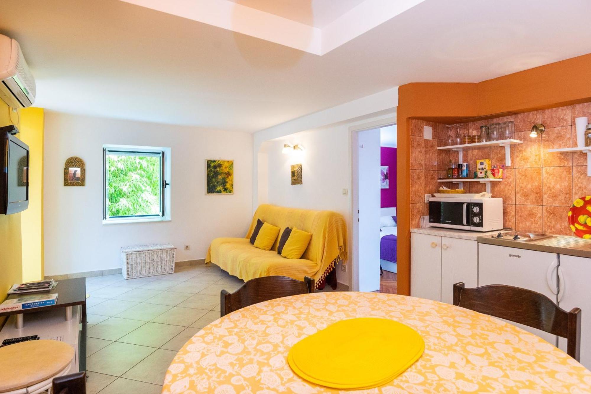 Apartments Mare Mlini Cameră foto
